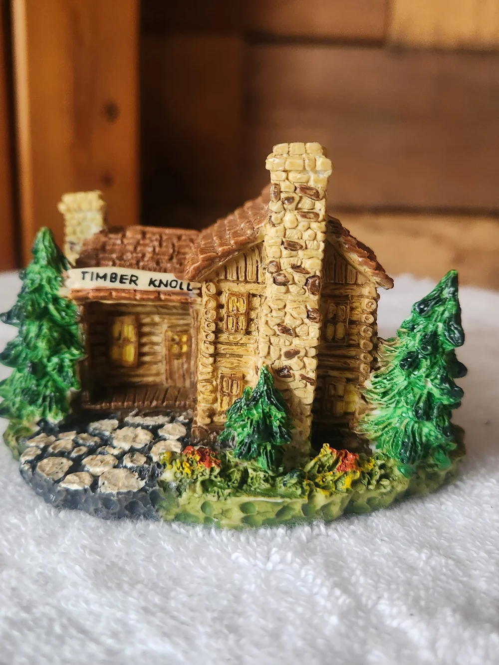 New England Miniature 